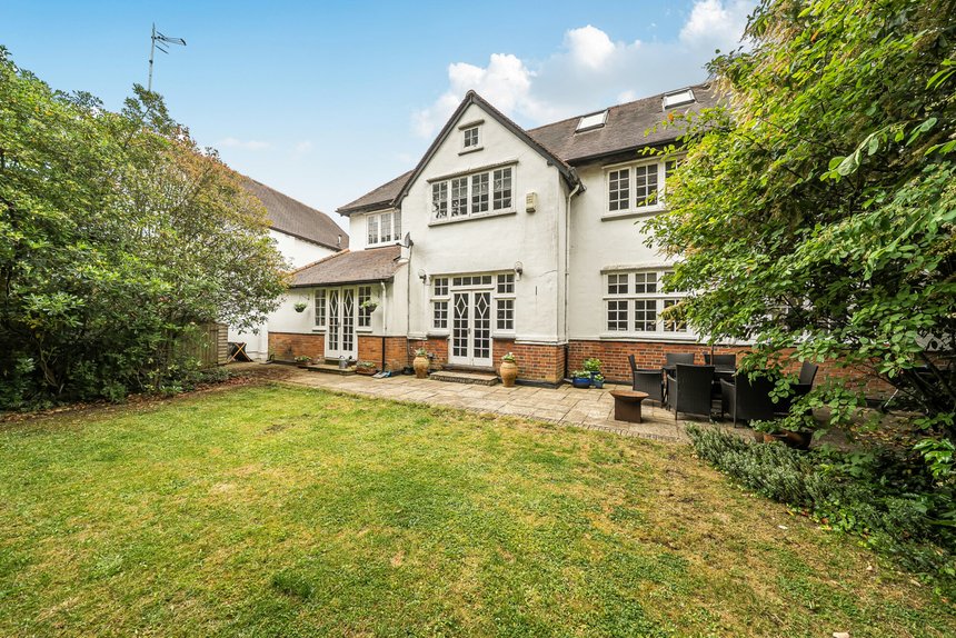 for sale eastcote road london 22522 - Gibbs Gillespie