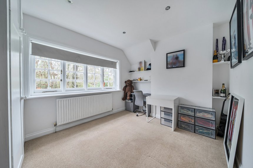 for sale eastcote road london 22522 - Gibbs Gillespie