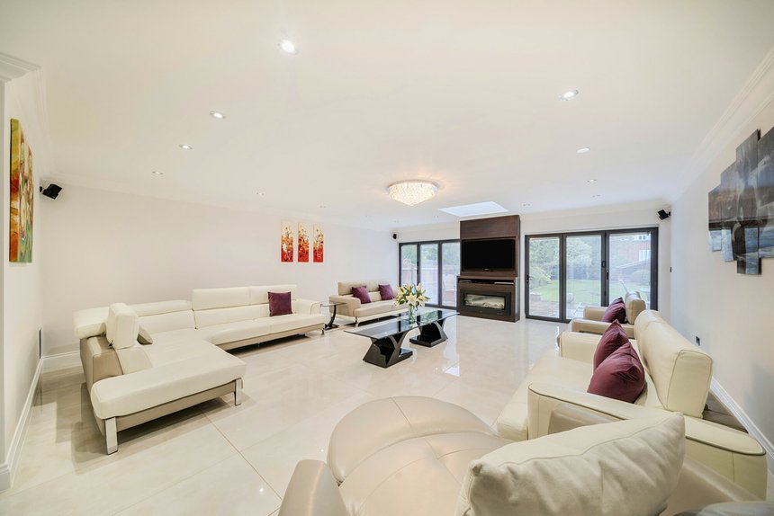 under offer anselm road london 22557 - Gibbs Gillespie