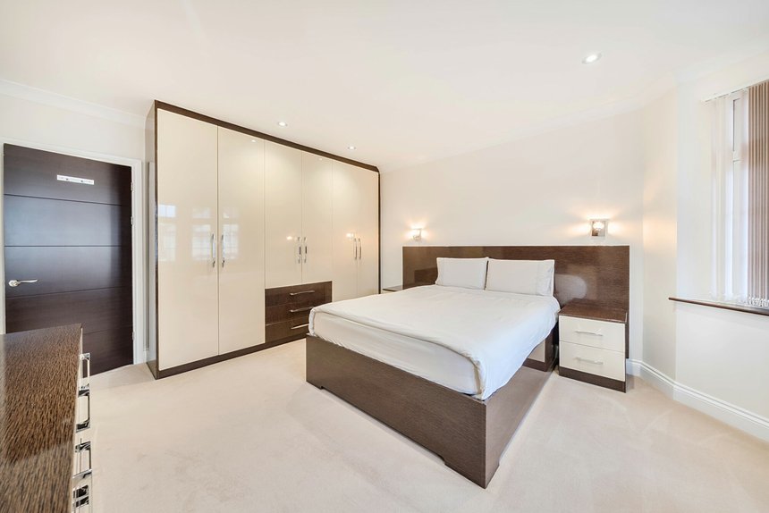 under offer anselm road london 22557 - Gibbs Gillespie