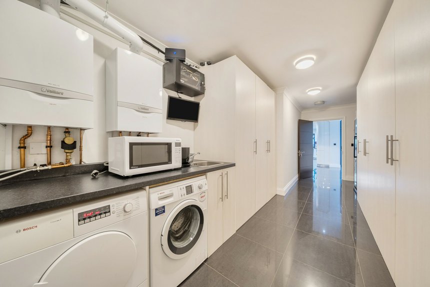 under offer anselm road london 22557 - Gibbs Gillespie