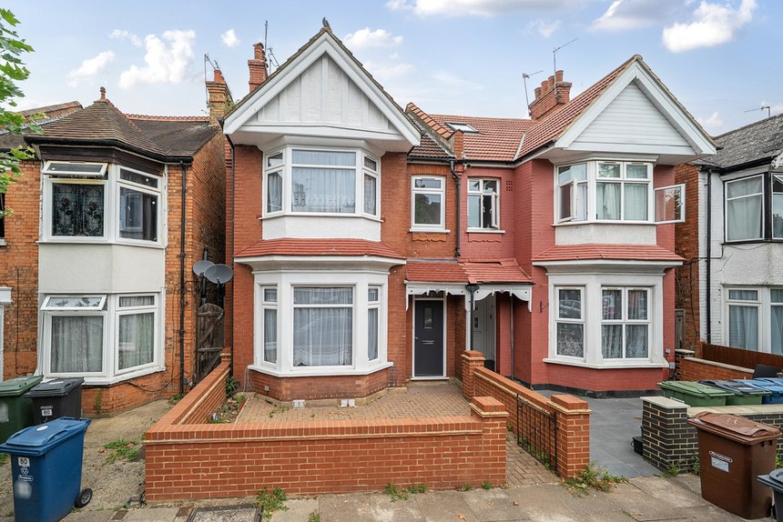 for sale butler road london 22671 - Gibbs Gillespie