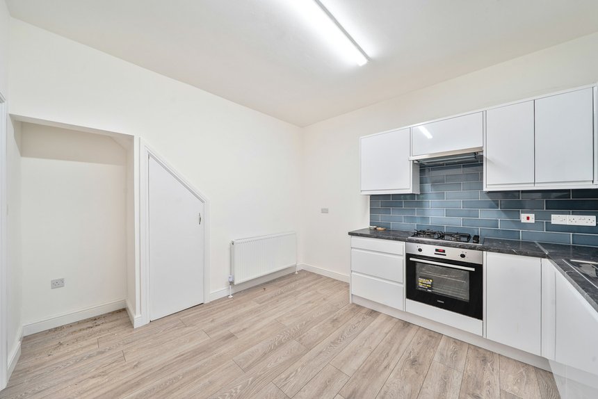 for sale butler road london 22671 - Gibbs Gillespie