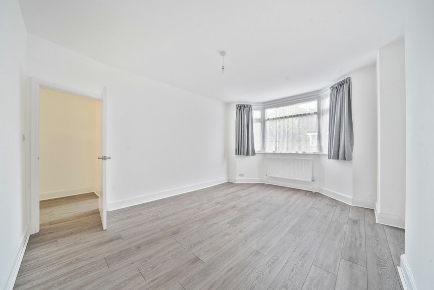 for sale butler road london 22671 - Gibbs Gillespie