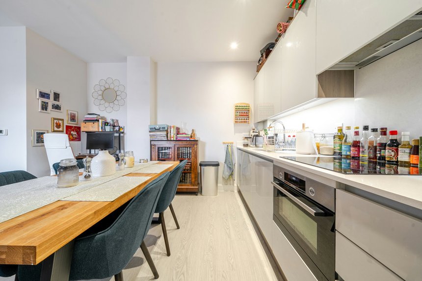 for sale windsor street london 22746 - Gibbs Gillespie