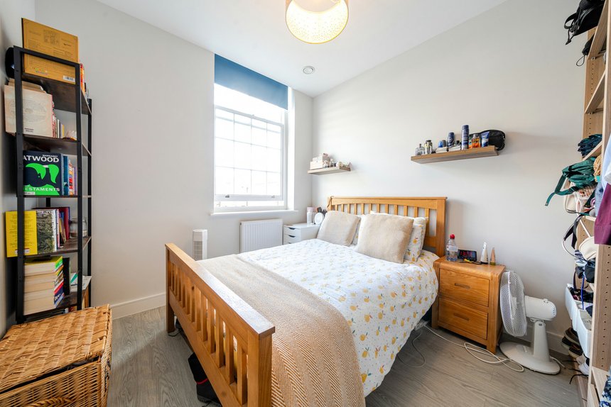 for sale windsor street london 22746 - Gibbs Gillespie