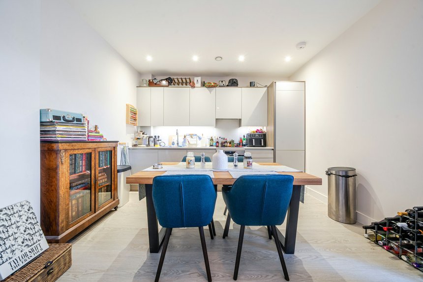 for sale windsor street london 22746 - Gibbs Gillespie