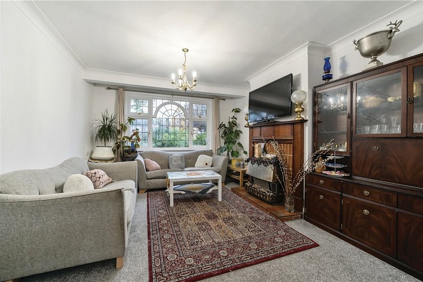 for sale bridle road london 22888 - Gibbs Gillespie