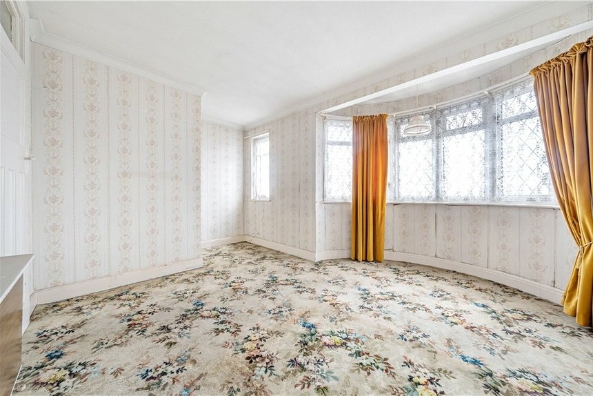 2 bedroom House for sale in Beverley Road, Ruislip, Middlesex, HA4