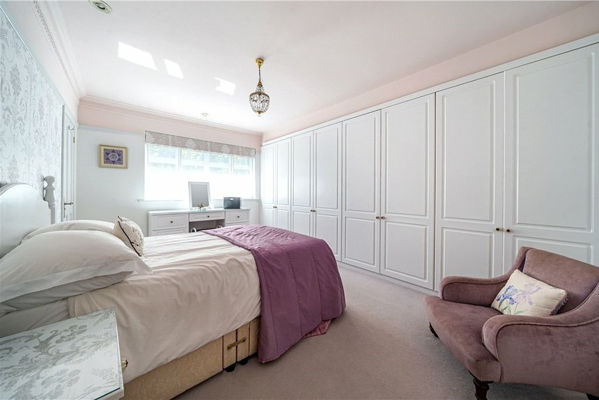 for sale park view london 23444 - Gibbs Gillespie