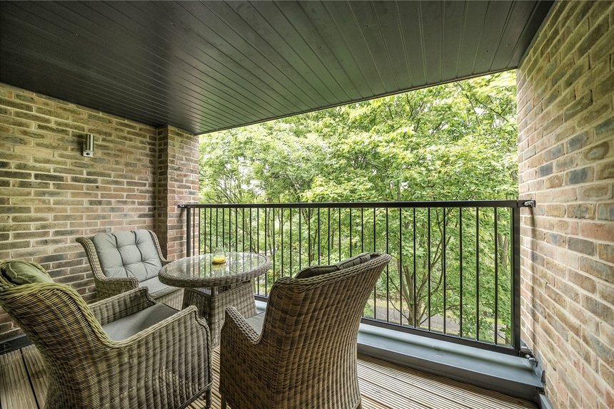 for sale kenley place london 23451 - Gibbs Gillespie