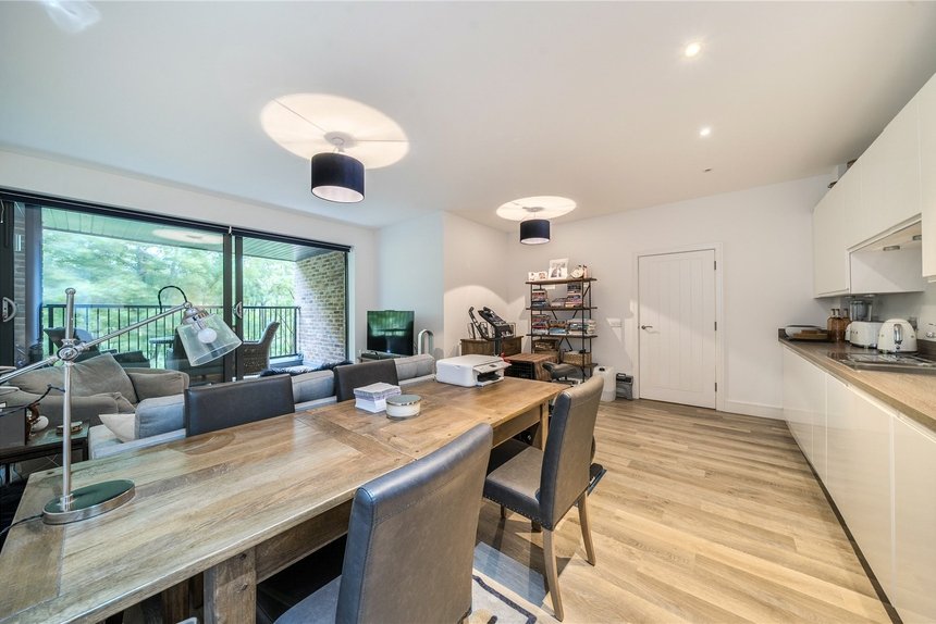 for sale kenley place london 23451 - Gibbs Gillespie