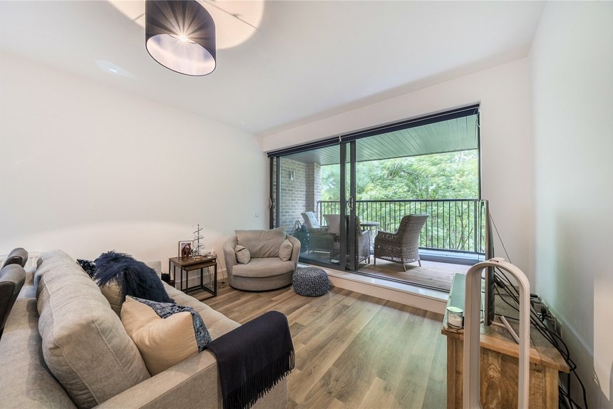 for sale kenley place london 23451 - Gibbs Gillespie