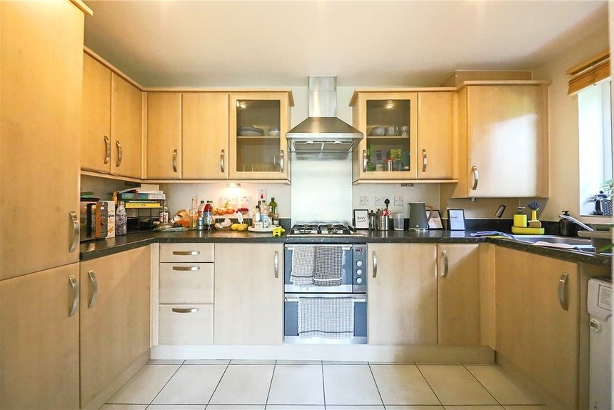 for sale gilbert white close london 23550 - Gibbs Gillespie