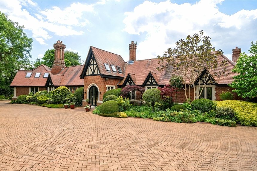 for sale the common london 23566 - Gibbs Gillespie