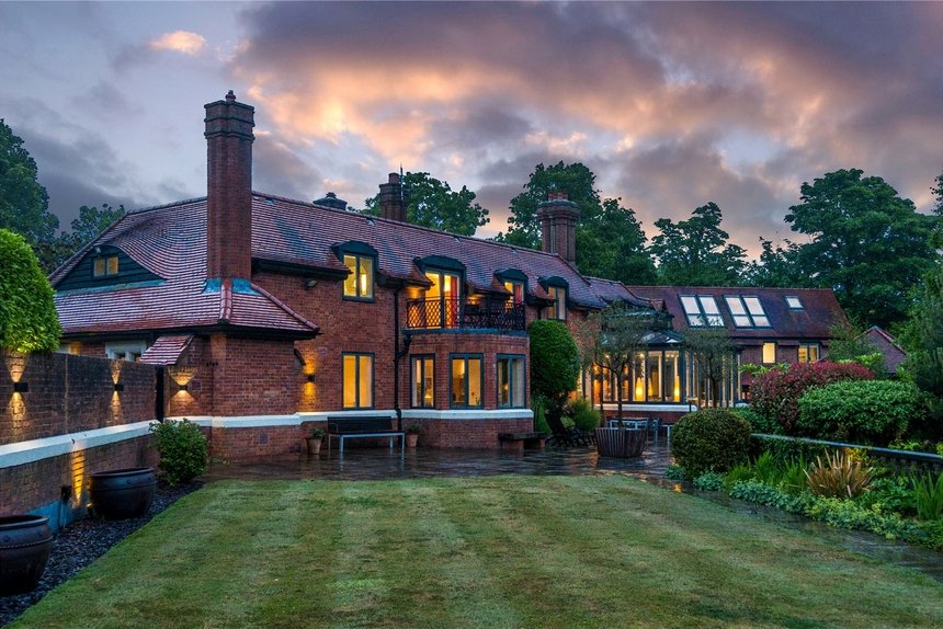 for sale the common london 23566 - Gibbs Gillespie