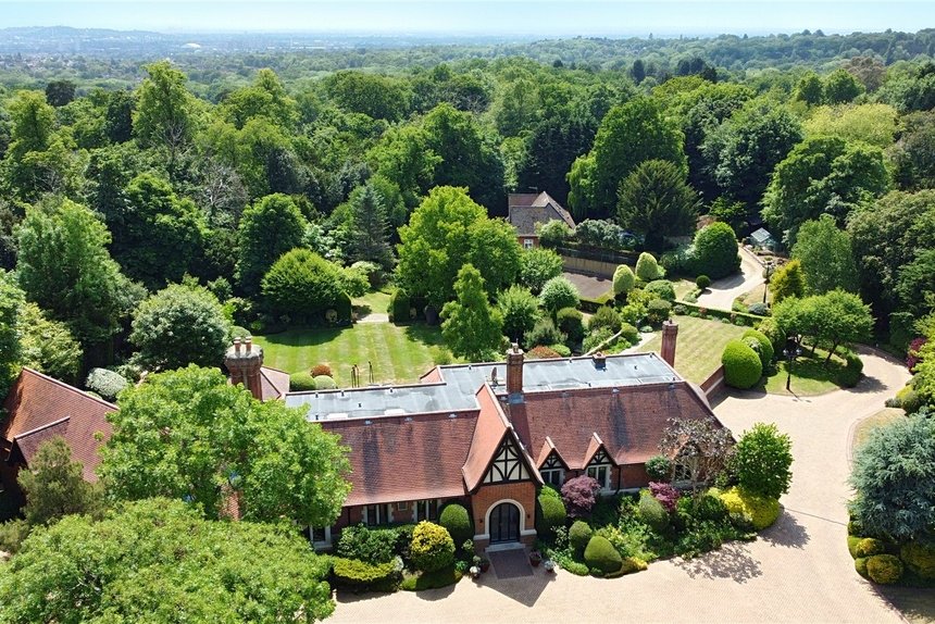 for sale the common london 23566 - Gibbs Gillespie