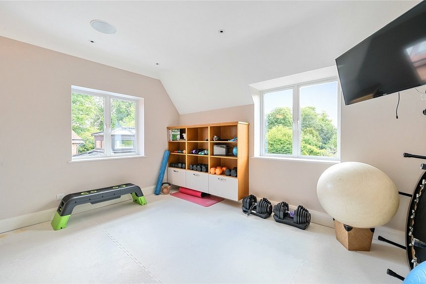 for sale the common london 23566 - Gibbs Gillespie