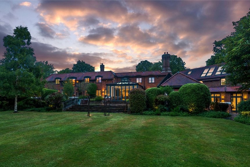 for sale the common london 23566 - Gibbs Gillespie