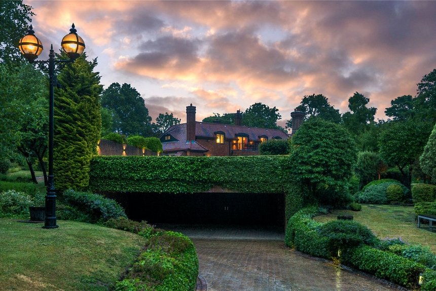 for sale the common london 23566 - Gibbs Gillespie