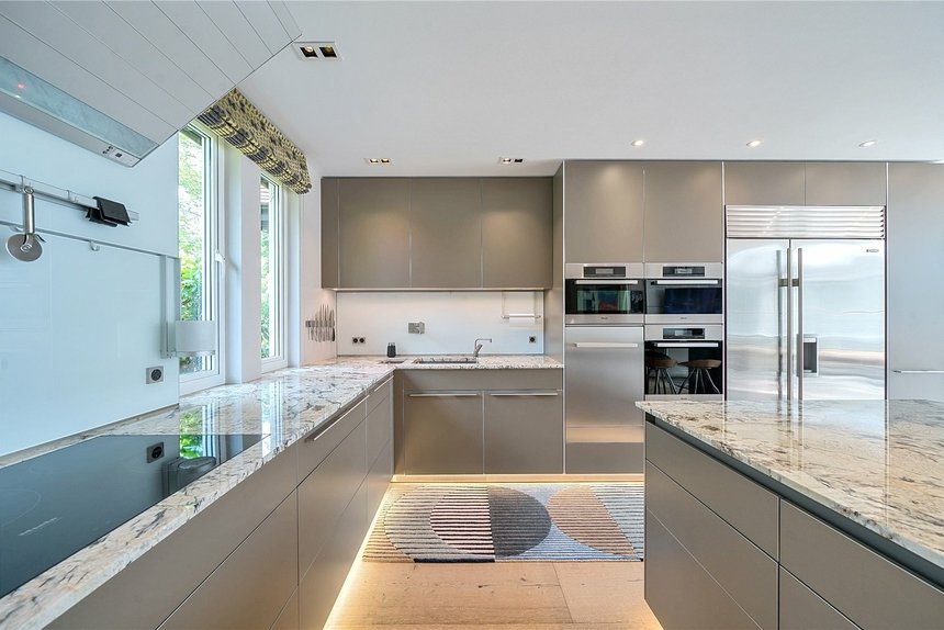 for sale the common london 23566 - Gibbs Gillespie