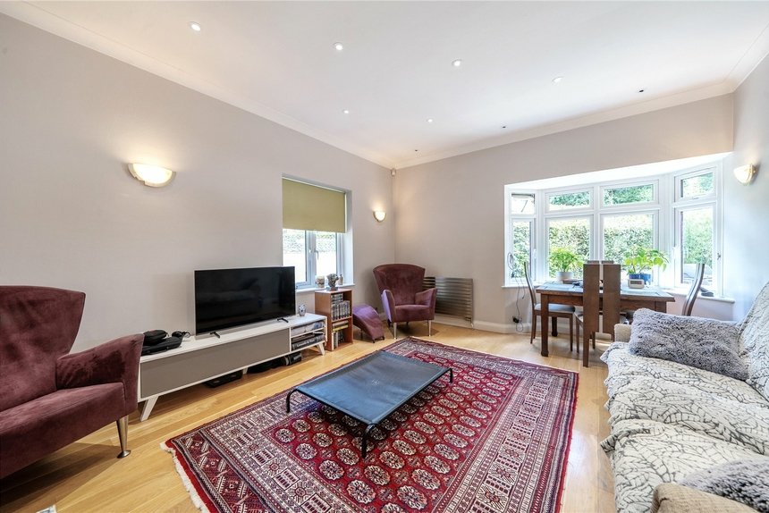 for sale the common london 23566 - Gibbs Gillespie