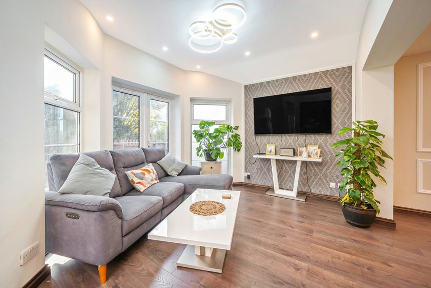 for sale wieland road london 23714 - Gibbs Gillespie