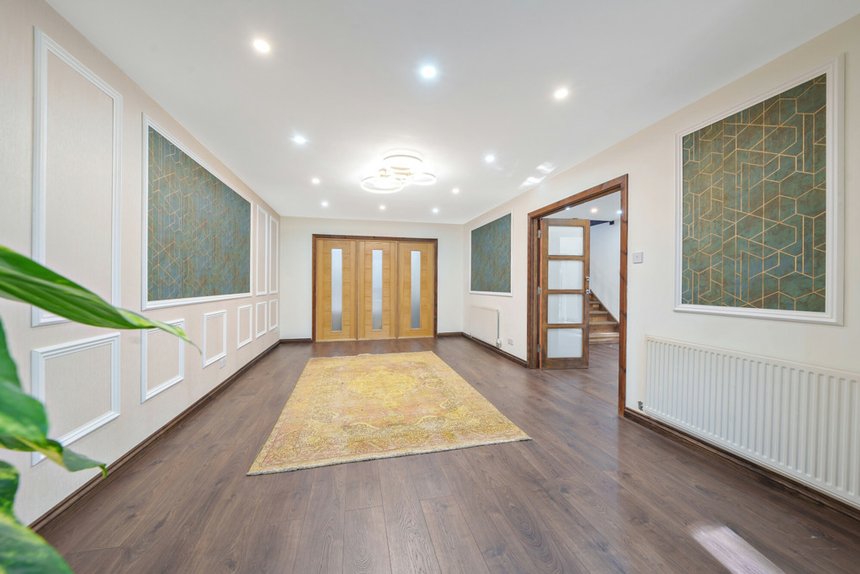 for sale wieland road london 23714 - Gibbs Gillespie