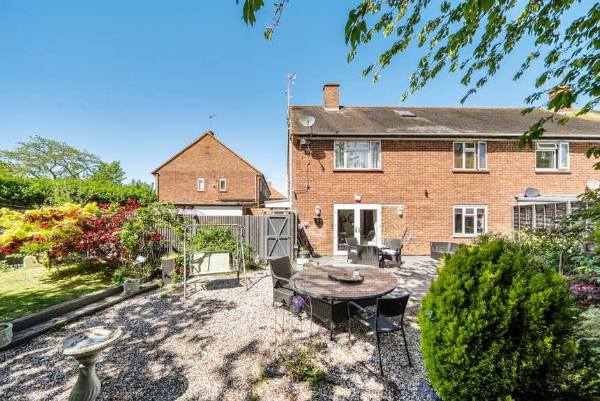 for sale lynhurst crescent london 2373 - Gibbs Gillespie