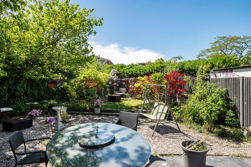 for sale lynhurst crescent london 2373 - Gibbs Gillespie