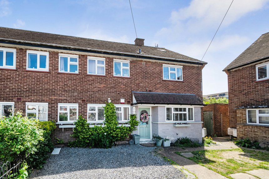 for sale lynhurst crescent london 2373 - Gibbs Gillespie