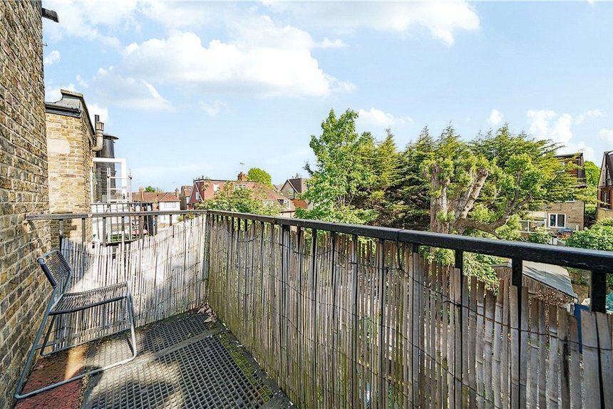 sold pitshanger lane london 23757 - Gibbs Gillespie