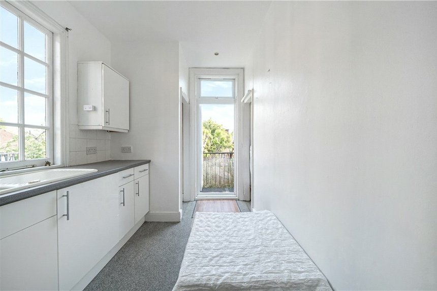 sold pitshanger lane london 23757 - Gibbs Gillespie