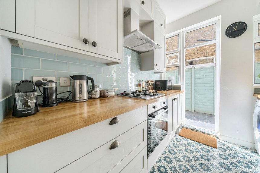 for sale carlyle road london 24167 - Gibbs Gillespie