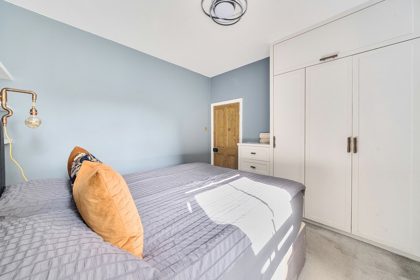 for sale carlyle road london 24167 - Gibbs Gillespie