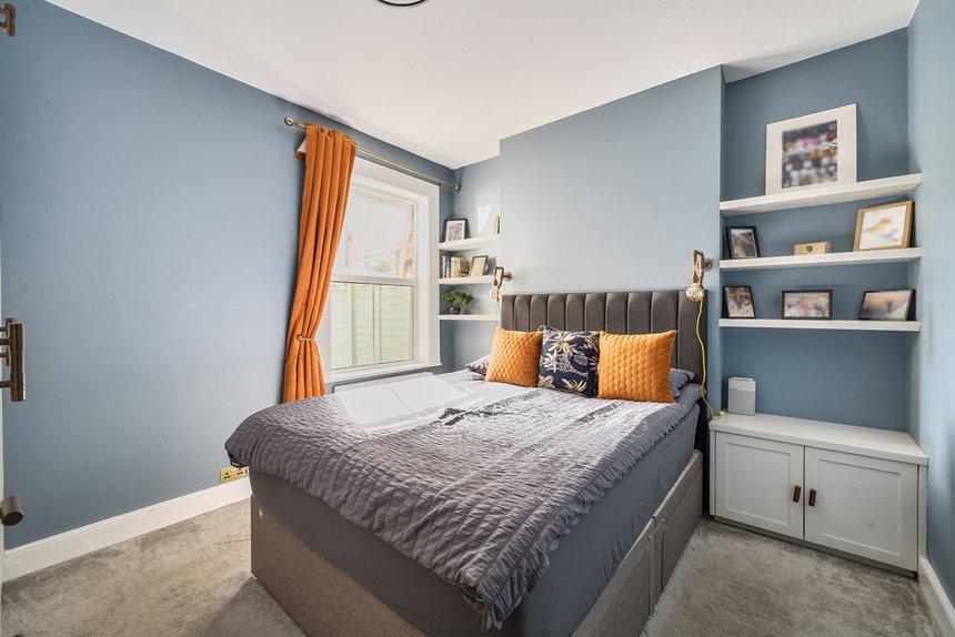 for sale carlyle road london 24167 - Gibbs Gillespie