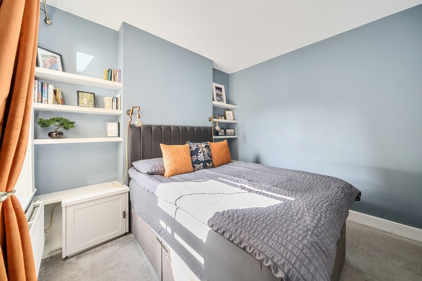 for sale carlyle road london 24167 - Gibbs Gillespie