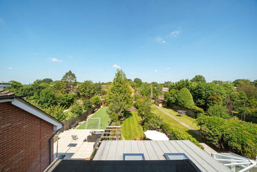 under offer cedar road london 24254 - Gibbs Gillespie