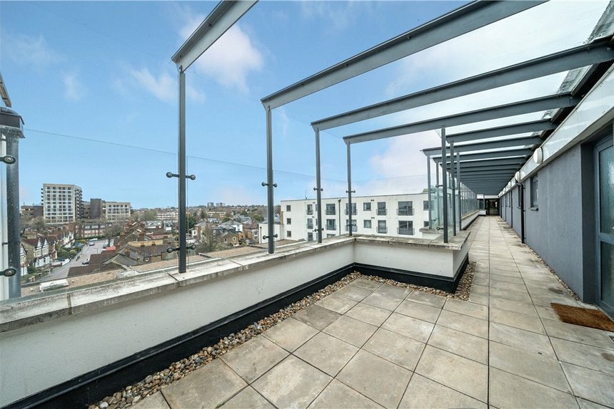 for sale lovelace house london 24334 - Gibbs Gillespie