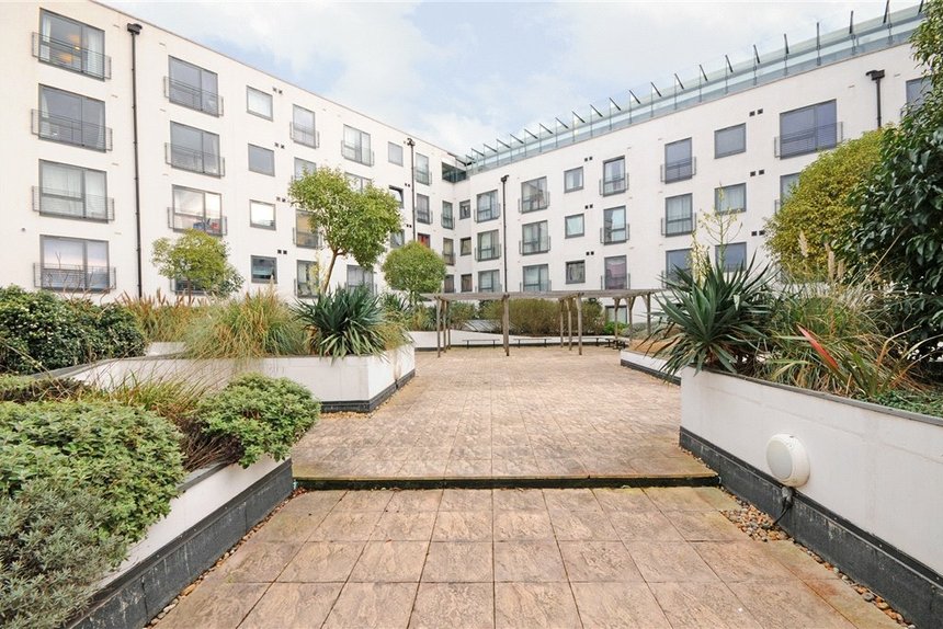 for sale lovelace house london 24334 - Gibbs Gillespie