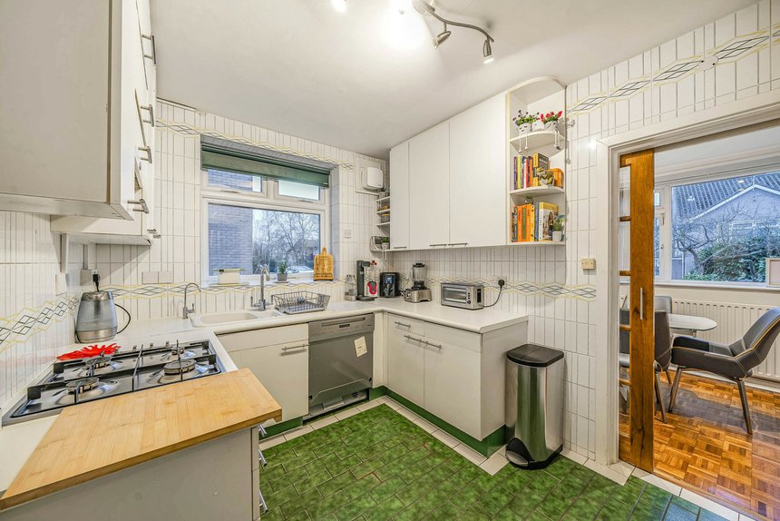 for sale merryfield gardens london 24758 - Gibbs Gillespie
