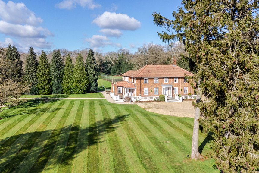 for sale over the misbourne road london 24808 - Gibbs Gillespie