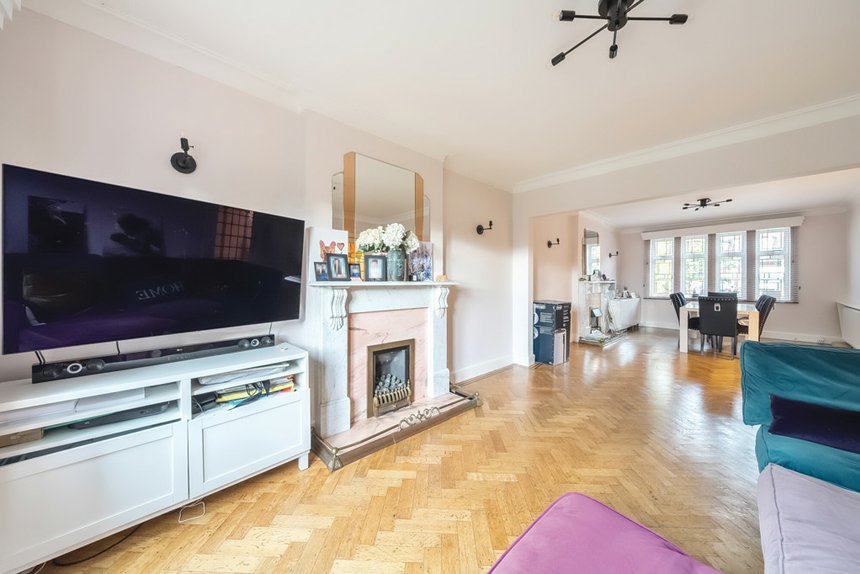 for sale cavendish drive london 24991 - Gibbs Gillespie