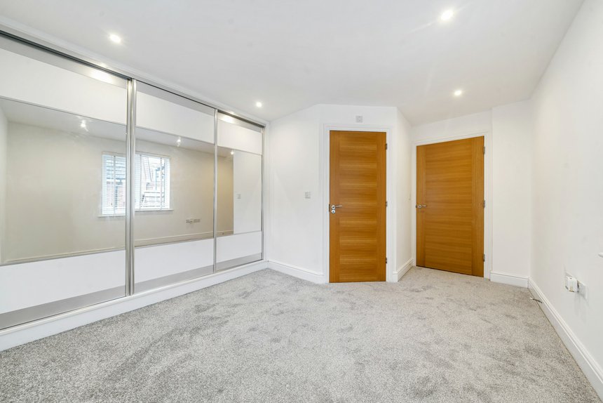 for sale truesdales london 25003 - Gibbs Gillespie