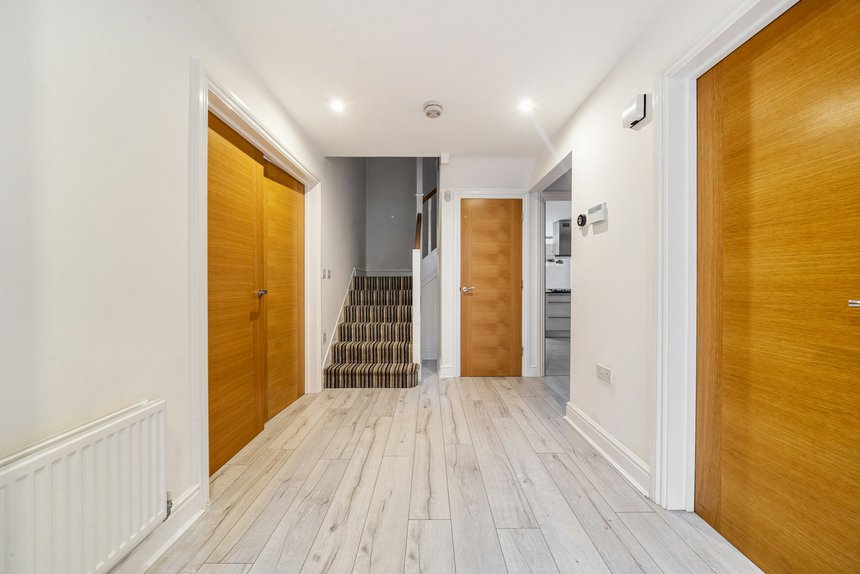 for sale truesdales london 25003 - Gibbs Gillespie