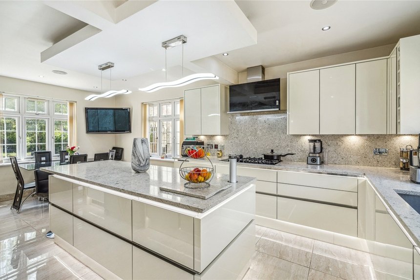 for sale wexham street london 25021 - Gibbs Gillespie