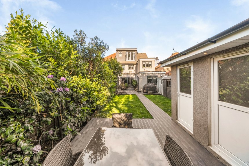for sale laughton road london 25220 - Gibbs Gillespie