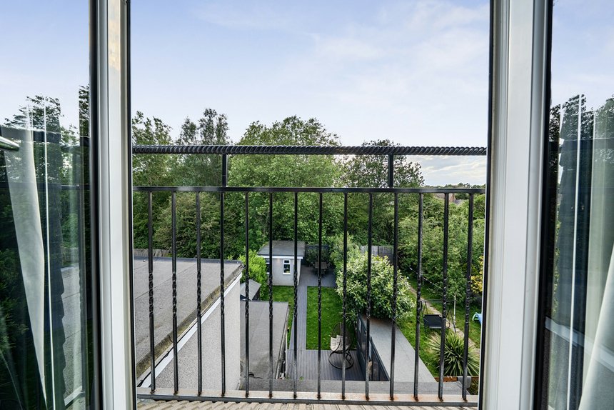 for sale laughton road london 25220 - Gibbs Gillespie