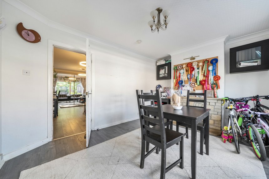 for sale laughton road london 25220 - Gibbs Gillespie