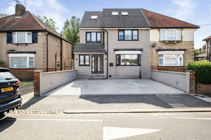 for sale laughton road london 25220 - Gibbs Gillespie